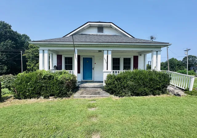 Photo 2 of Single family home for sale at 11315 Ky Hwy 1247, Waynesburg, KY 40489 | MLS# 26021618 | Listing updated on 2026-09-08