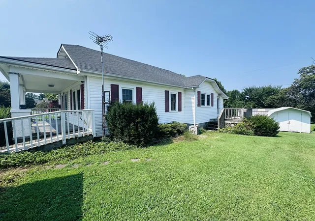 Photo 3 of Single family home for sale at 11315 Ky Hwy 1247, Waynesburg, KY 40489 | MLS# 26021618 | Listing updated on 2026-09-08
