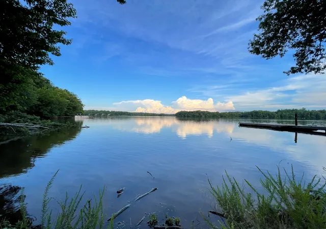 Photo 4 of Single family home for sale at 413 Shore Dr, Cadiz, KY 42211 | MLS# 26022170 | Listing updated on 2026-08-15
