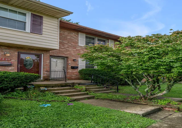 Photo 1 of Sale Pending at 3462 Sutherland Dr, Lexington, KY 40517 | MLS# 26022144 | Listing updated on 2026-09-03