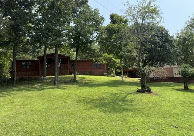 Photo 2 of Sale Pending at 1598 Lewis Bray Rd, Burnside, KY 42519 | MLS# 26021620 | Listing updated on 2026-09-02