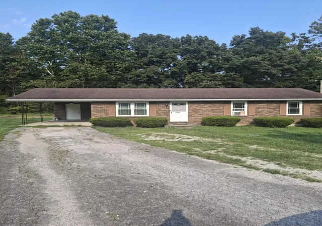 Photo 1 of Single family home for sale at 204 Meadowview Dr, Means, KY 40346 | MLS# 26021632 | Listing updated on 2026-08-11