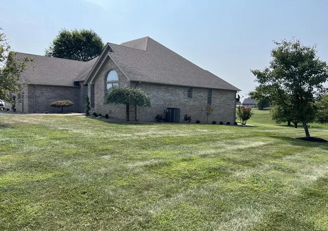 Photo 4 of Single family home for sale at 237 Hunter Tr Dr, Ewing, KY 41039 | MLS# 26021640 | Listing updated on 2026-09-19