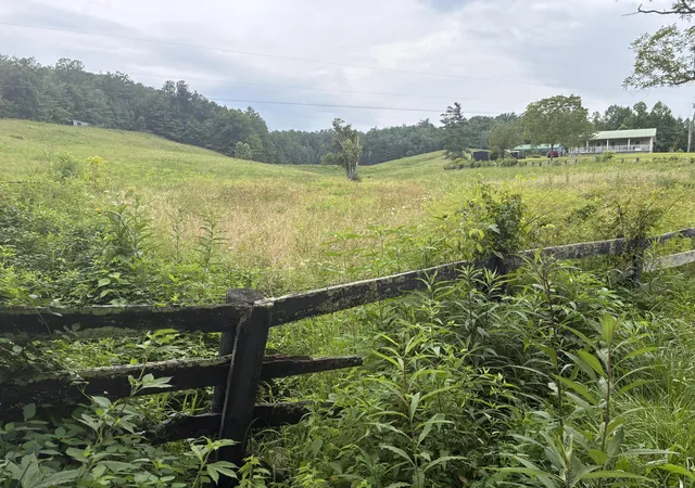 Photo 1 of Sale Pending at 367 Banks Branch Rd, Campton, KY 41301 | MLS# 26022000 | Listing updated on 2026-09-04