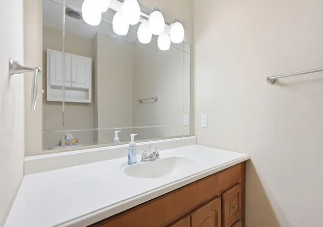 Photo 4 of Sale Pending at 3769 Temple Dr, Lexington, KY 40517 | MLS# 26022455 | Listing updated on 2026-09-01
