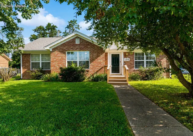 Photo 3 of Sale Pending at 100 Henry Dr, Berea, KY 40403 | MLS# 26022412 | Listing updated on 2026-10-04