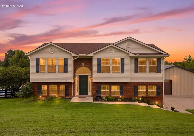 Photo 1 of Sale Pending at 122 Saddle Brk Cir, Berea, KY 40403 | MLS# 26022247 | Listing updated on 2026-08-22