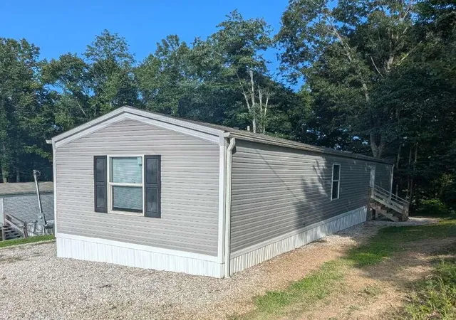 Photo 2 of Single family home for sale at 249 Devils Neck Rd, Corbin, KY 40701 | MLS# 26021692 | Listing updated on 2026-09-02