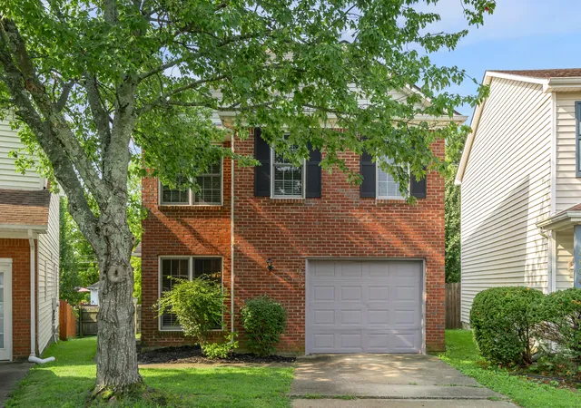 Photo 2 of Single family home for sale at 2806 Kasey Ct, Lexington, KY 40517 | MLS# 26021779 | Listing updated on 2026-08-12