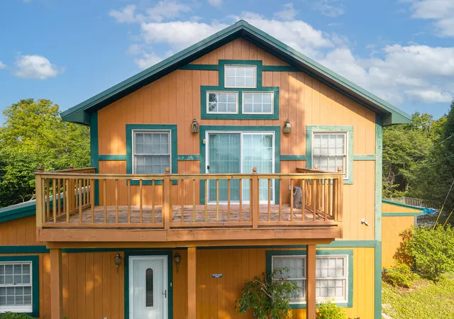 Photo 3 of Single family home for sale at 3271 Henson Crk Rd, Liberty, KY 42539 | MLS# 26021713 | Listing updated on 2026-08-11