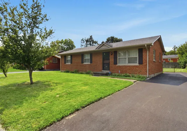 Single family home for sale at 1883 Feltner Ct, Lexington, KY 40511 | MLS# 26021706