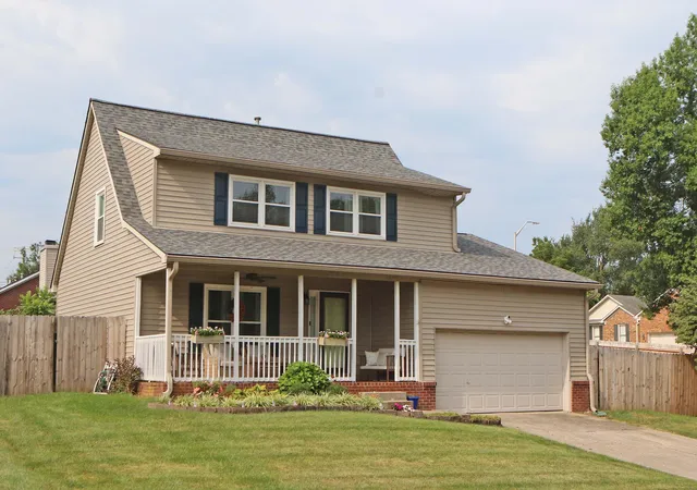 Photo 3 of Single family home for sale at 2430 Harrods Pointe Tr, Lexington, KY 40514 | MLS# 26021769 | Listing updated on 2026-09-17