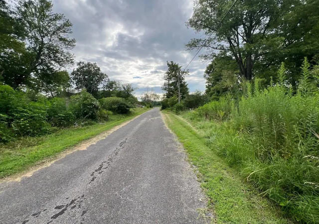 Photo 13 of Single family home for sale at 188 Barnes St, Water Valley, KY 42085 | MLS# 26021714 | Listing updated on 2026-08-12