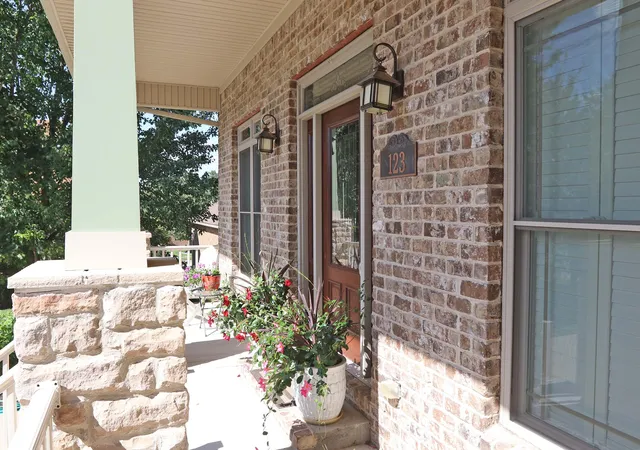 Photo 3 of Single family home for sale at 123 Kingston Dr, Georgetown, KY 40324 | MLS# 26021825 | Listing updated on 2026-08-19