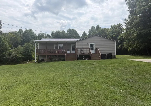 Photo 1 of Sale Pending at 227 Buck Crk Rd, Williamsburg, KY 40769 | MLS# 26021716 | Listing updated on 2026-09-11