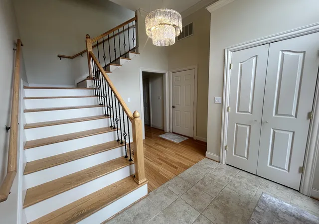Photo 3 of Townhouse for sale at 81 E Saddlebrook Dr, Somerset, KY 42503 | MLS# 26022301 | Listing updated on 2026-10-08