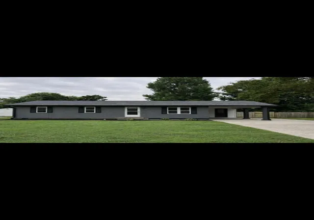 Photo 1 of Single family home for sale at 111 Stafford Cir, Warsaw, KY 41095 | MLS# 26021809 | Listing updated on 2026-09-06