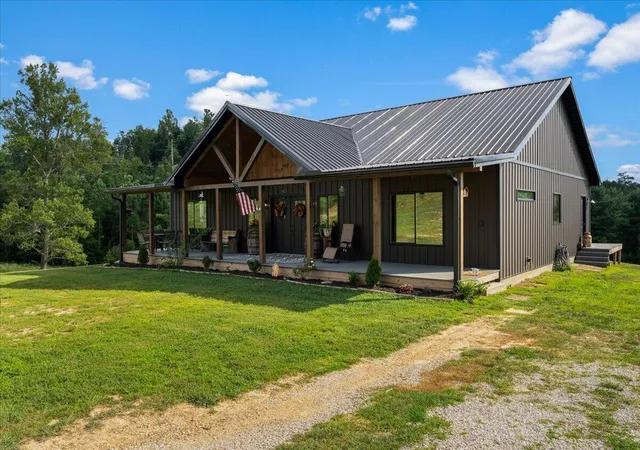 Photo 2 of Single family home for sale at 2113 Calaboose Ridge Rd, Campton, KY 41301 | MLS# 26021821 | Listing updated on 2026-08-23