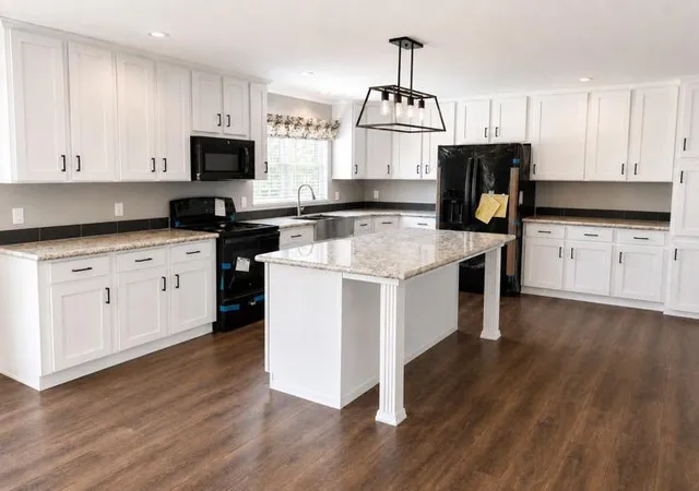 Photo 2 of Single family home for sale at 465 480 Jacksboro Rd Rd, Bronston, KY 42518 | MLS# 26022881 | Listing updated on 2026-09-09