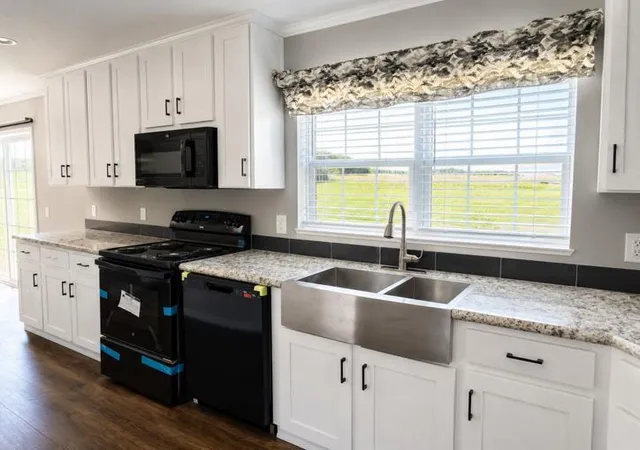 Photo 3 of Single family home for sale at 465 480 Jacksboro Rd Rd, Bronston, KY 42518 | MLS# 26022881 | Listing updated on 2026-09-09
