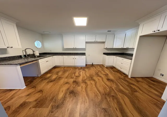 Photo 3 of Single family home for sale at 302 Commerce St, Maysville, KY 41056 | MLS# 26021820 | Listing updated on 2026-09-14
