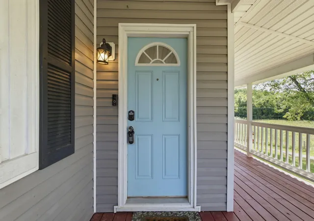 Photo 3 of Single family home for sale at 203 Fuzzy Duck Rd, Lancaster, KY 40444 | MLS# 26021837 | Listing updated on 2026-09-30