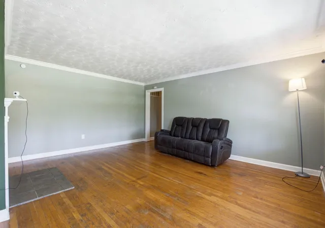 Photo 4 of Single family home for sale at 203 Fuzzy Duck Rd, Lancaster, KY 40444 | MLS# 26021837 | Listing updated on 2026-09-30
