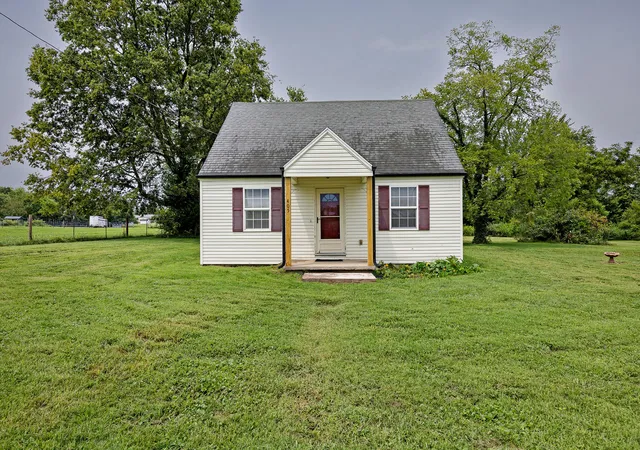 Photo 2 of Sale Pending at 405 Highway 2141, Stanford, KY 40484 | MLS# 26022006 | Listing updated on 2026-09-08