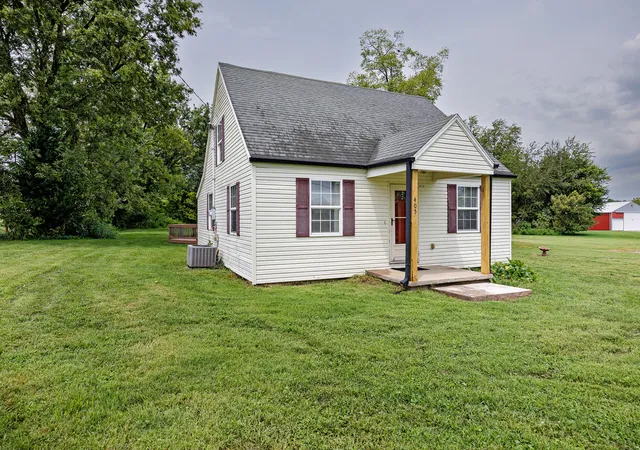 Photo 2 of Sale Pending at 405 Highway 2141, Stanford, KY 40484 | MLS# 26022006 | Listing updated on 2026-09-08