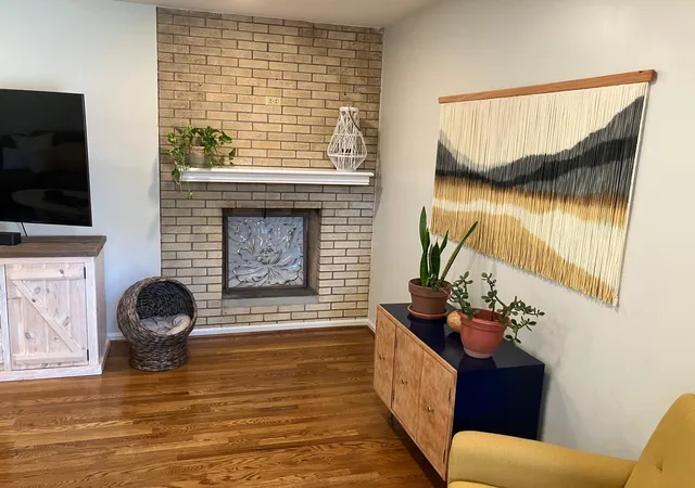Photo 4 of Sale Pending at 206 Eastway Dr, Richmond, KY 40475 | MLS# 26021895 | Listing updated on 2026-09-18