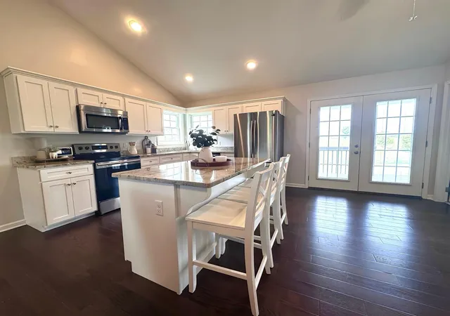 Photo 3 of Sale Pending at 1465 Parksville Cross Pike, Danville, KY 40422 | MLS# 26022149 | Listing updated on 2026-10-01