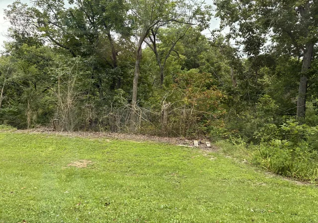 Photo 2 of Land for sale at 3198 Red House Rd, Richmond, KY 40475 | MLS# 26021892 | Listing updated on 2026-09-16