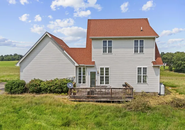 Photo 4 of Sale Pending at 3133 Farris Branch Rd, Wallingford, KY 41093 | MLS# 26022096 | Listing updated on 2026-08-26