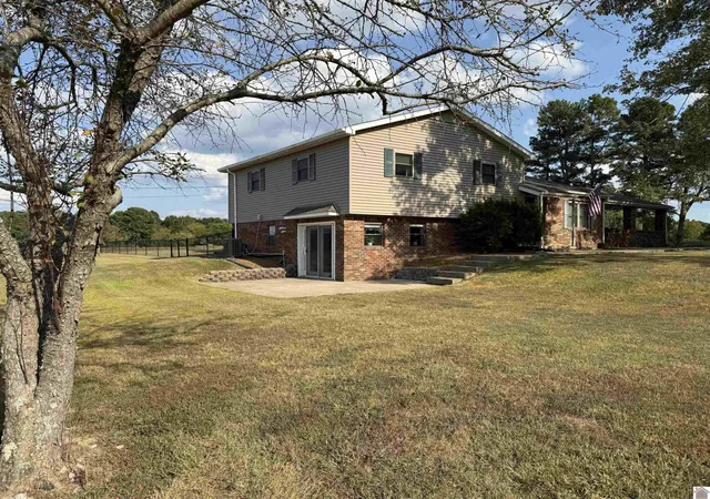 Photo 2 of Sale Pending at 1535 Toy York Rd, Benton, KY 42025 | MLS# 26021989 | Listing updated on 2026-08-25