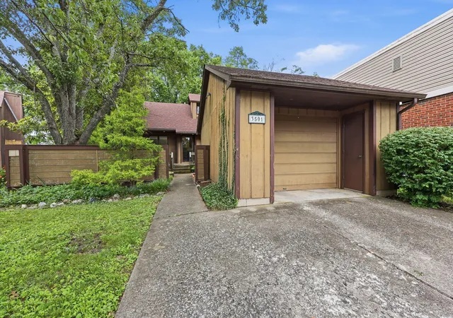 Photo 1 of Sale Pending at 3501 Windgate Way, Lexington, KY 40517 | MLS# 26021935 | Listing updated on 2026-09-03