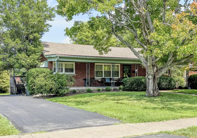 Photo 2 of Single family home for sale at 609 Portland Dr, Lexington, KY 40503 | MLS# 26022764 | Listing updated on 2026-09-14