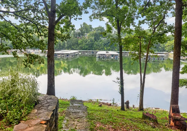 Photo 1 of Single family home for sale at 656 Chimney Rock Rd, Harrodsburg, KY 40330 | MLS# 26022168 | Listing updated on 2026-10-13