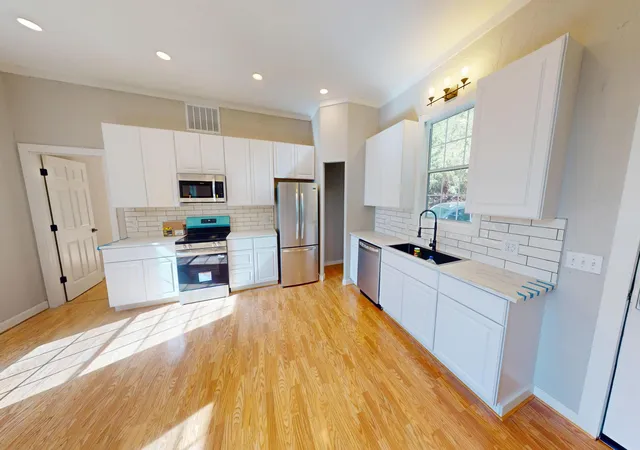 Photo 4 of Single family home for sale at 39 Whispering Winds Rd, Cadiz, KY 42211 | MLS# 26021957 | Listing updated on 2026-08-13