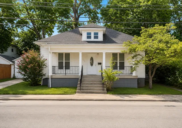 Photo 1 of Single family home for sale at 356 N 3rd Street, Richmond, KY 40475 | MLS# 26022017 | Listing updated on 2026-09-28