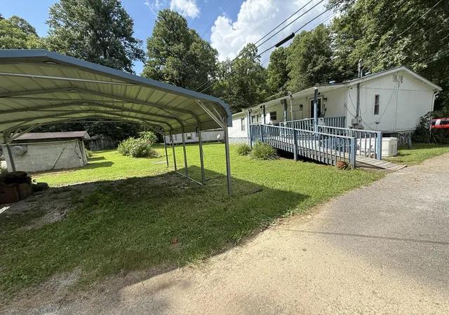 Photo 3 of Sale Pending at 129 Engle Dr, Eolia, KY 40826 | MLS# 26021972 | Listing updated on 2026-08-14