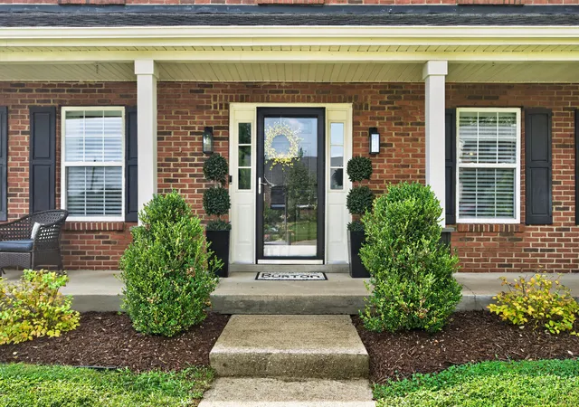 Photo 2 of Sale Pending at 4000 Palmetto Springs Way, Lexington, KY 40513 | MLS# 26022130 | Listing updated on 2026-09-11