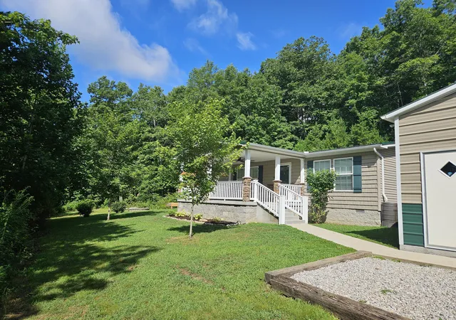 Single family home for sale at 335 Secluded Ridge, Mount Vernon, KY 40456 | MLS# 26022051