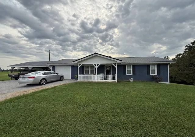Photo 2 of Single family home for sale at 3945 Kentucky 39, Crab Orchard, KY 40419 | MLS# 26022053 | Listing updated on 2026-08-29