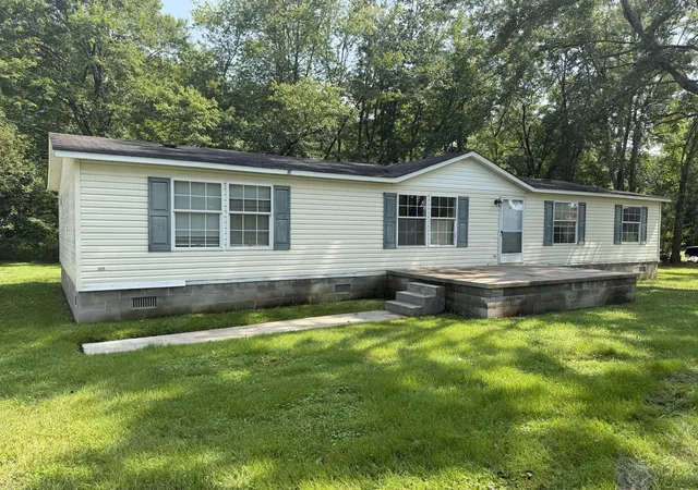 Photo 1 of Sale Pending at 83 Dr Jones Ln, Gray, KY 40734 | MLS# 26022061 | Listing updated on 2026-09-21