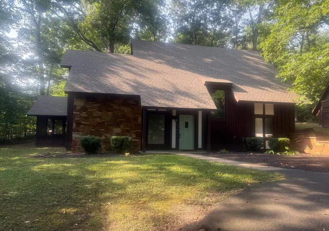 Photo 1 of Sale Pending at 490 Red River Rd, Gilbertsville, KY 42044 | MLS# 26022084 | Listing updated on 2026-08-16