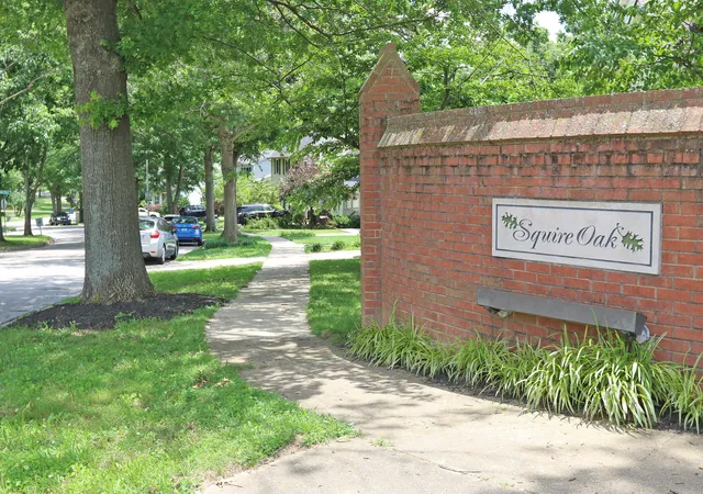 Photo 3 of Single family home for sale at 1712 Brk Park Dr, Lexington, KY 40515 | MLS# 26022079 | Listing updated on 2026-08-27