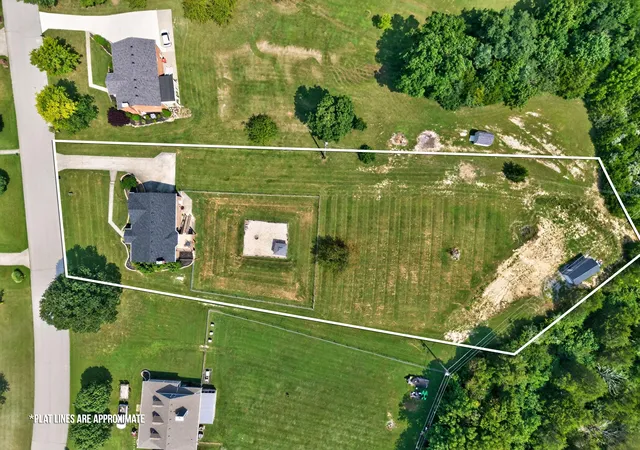 Photo 2 of Sale Pending at 121 Mockingbird Hl Dr, Richmond, KY 40475 | MLS# 26022087 | Listing updated on 2026-09-09