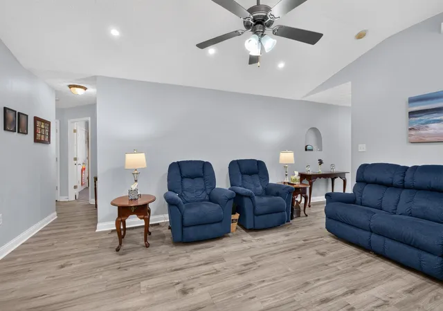 Photo 4 of Single family home for sale at 493 Joseph Bryan Way, Lexington, KY 40514 | MLS# 26022095 | Listing updated on 2026-09-16