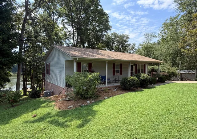 Photo 1 of Single family home for sale at 133 Cherokee Ct, Cadiz, KY 42211 | MLS# 26022157 | Listing updated on 2026-08-14