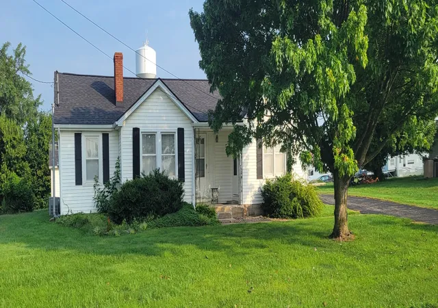 Photo 1 of Sale Pending at 3137 Old Owingsville Rd, Mount Sterling, KY 40353 | MLS# 26022124 | Listing updated on 2026-09-12